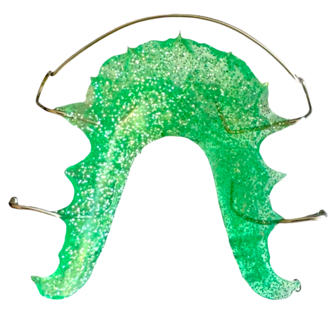 Hawley Retainer